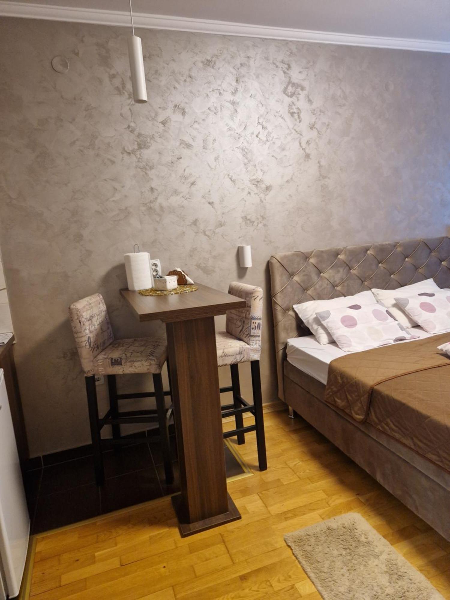 Apartman Studio Diamond Суботица Экстерьер фото