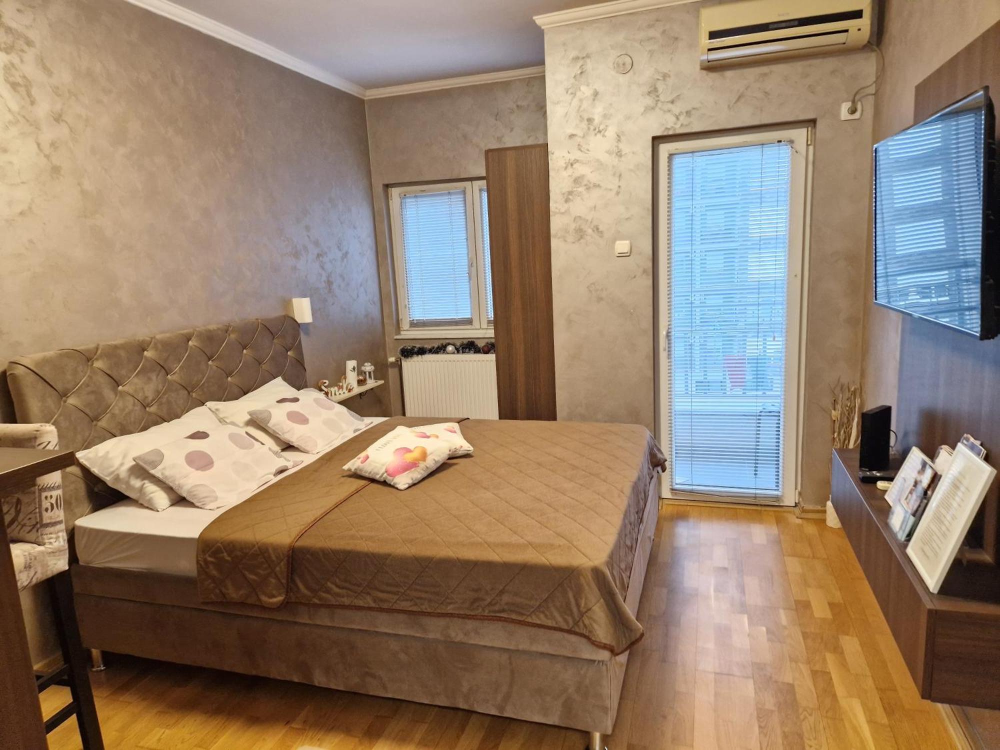 Apartman Studio Diamond Суботица Экстерьер фото
